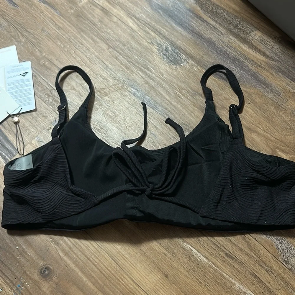 CALIA BLACK WAVES Tie Back Low Support Swim Top: NEW WITH TAGS: SIZE L